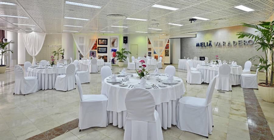 Los Pétalos Varadero