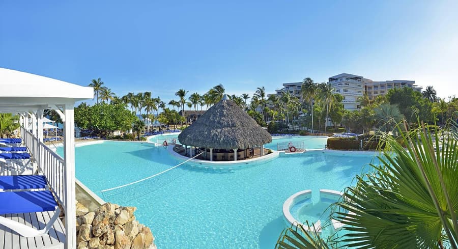 Los Pétalos Varadero