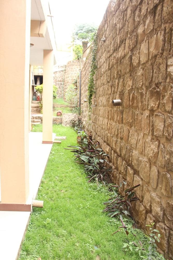 Taye Belay Hotel