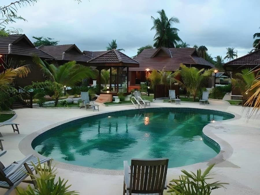 Ulek Beach Resort