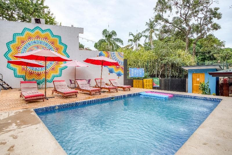Slumber Party Tamarindo