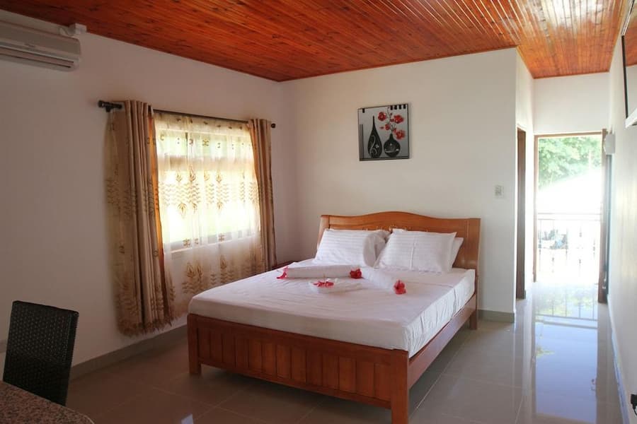 Tourterelle Holiday Home