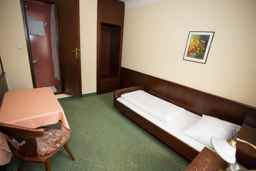 Hotel Hadrigan