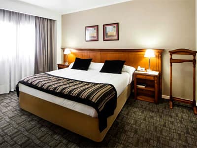 Tucuman Center Hotel Suites and Business