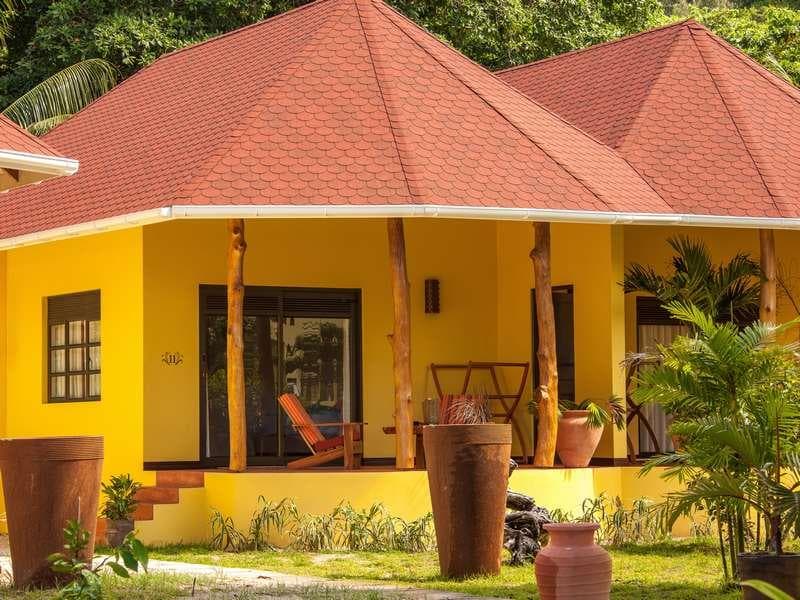 Les Lauriers Eco Hotel & Restaurant