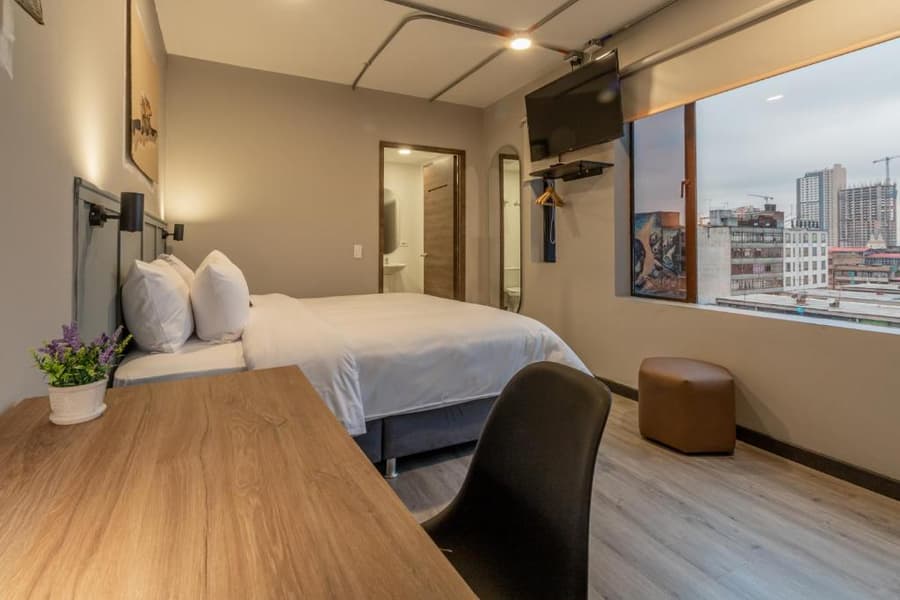 Bon 17 Hotel