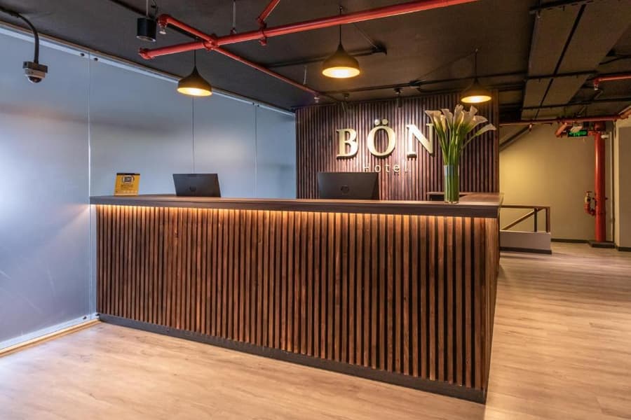 Bon 17 Hotel