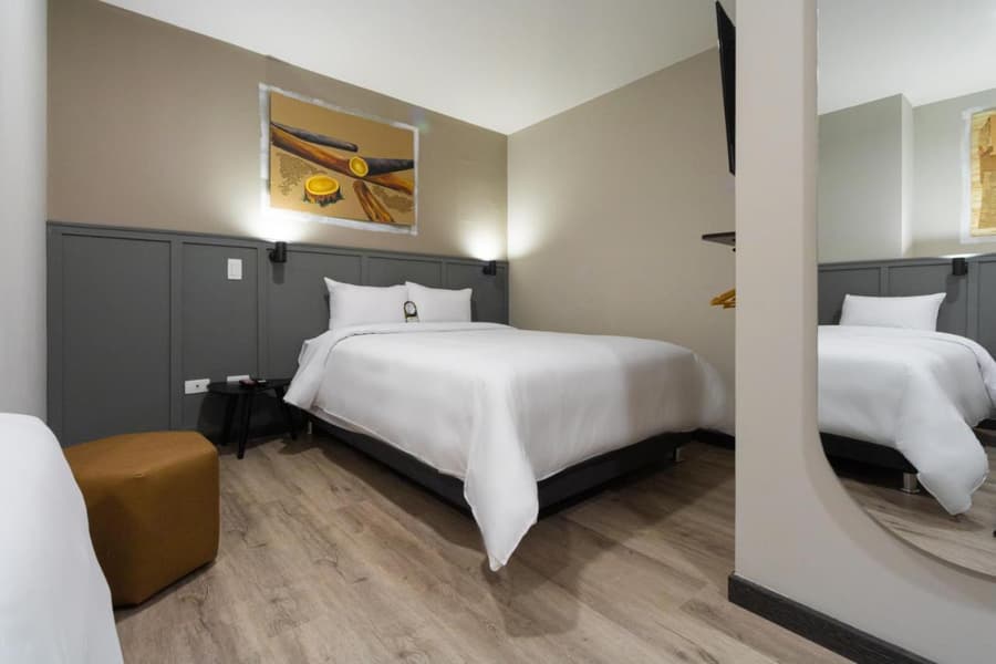 Bon 17 Hotel