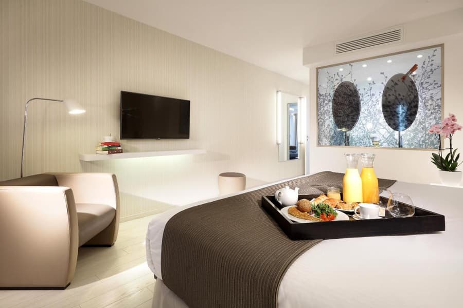 Eurostars Book Hotel