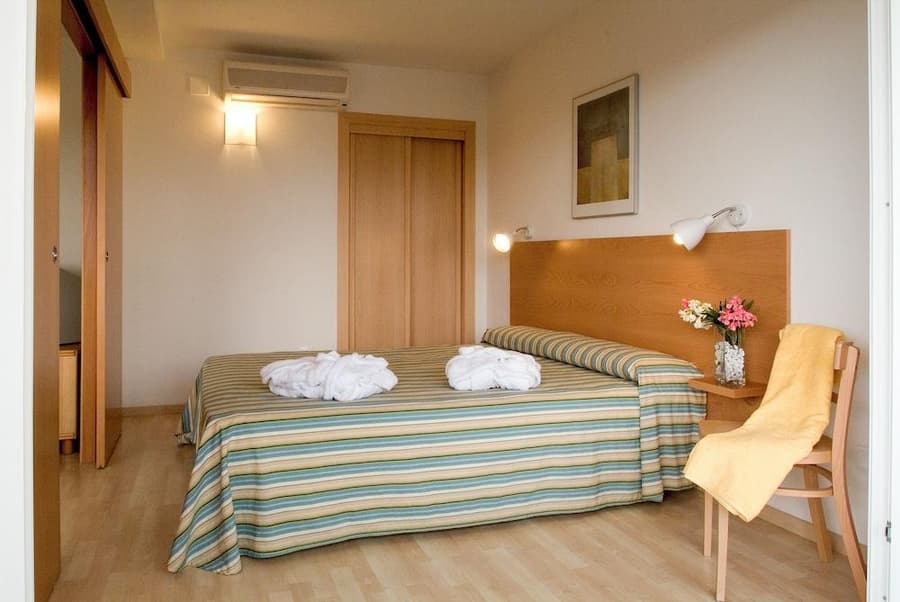 Ancora Salou Apartamentos