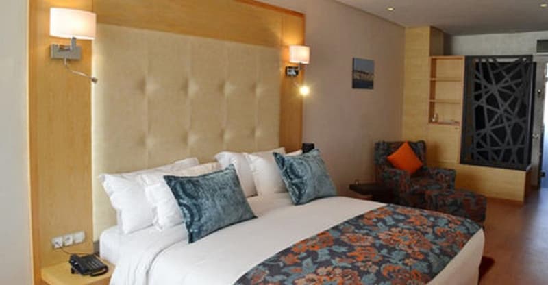 Le 135 Hotel