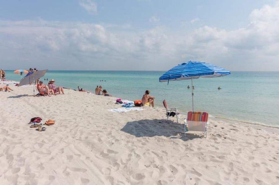 Castle Beach Club Condominiums