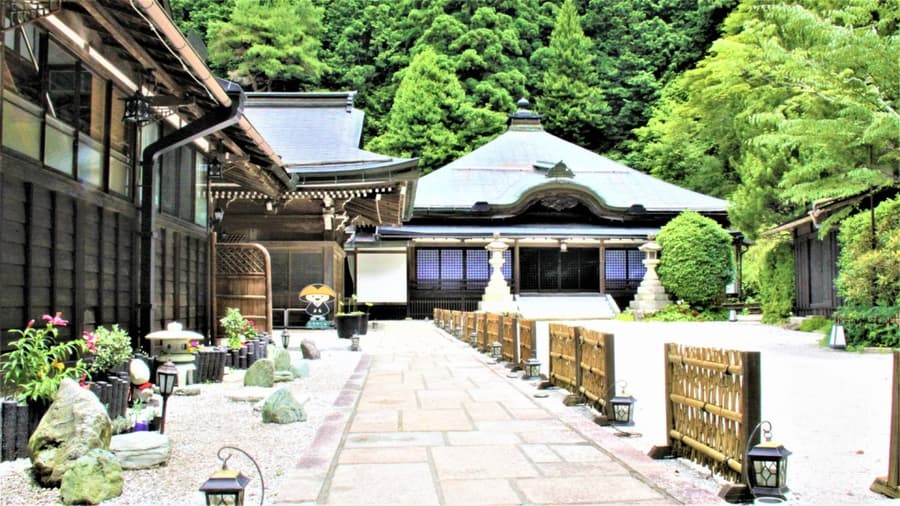 Saimonin Hotel