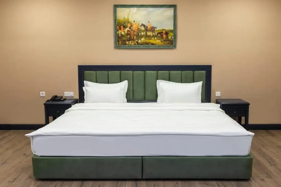 Macara Lake Park Hotel