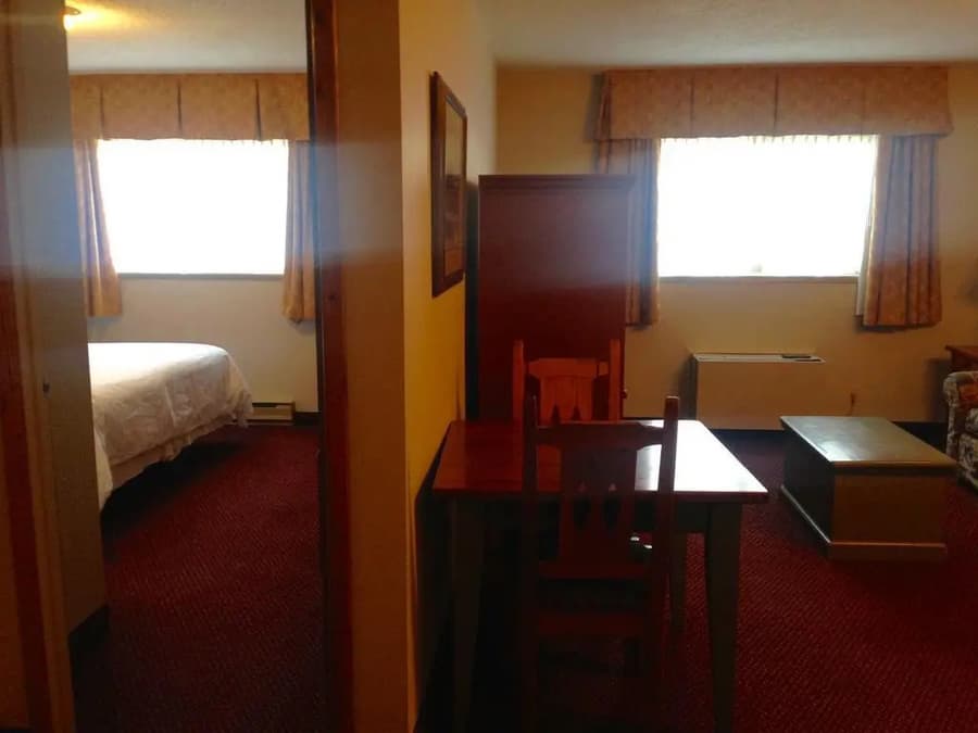 Aspen Inn & Suites