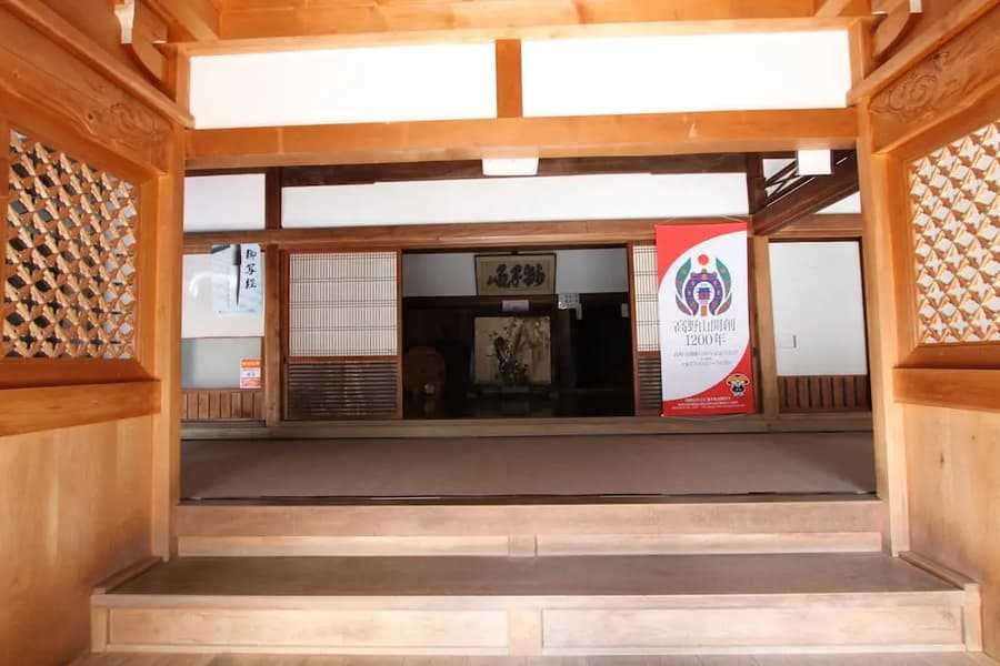 Saimonin Hotel