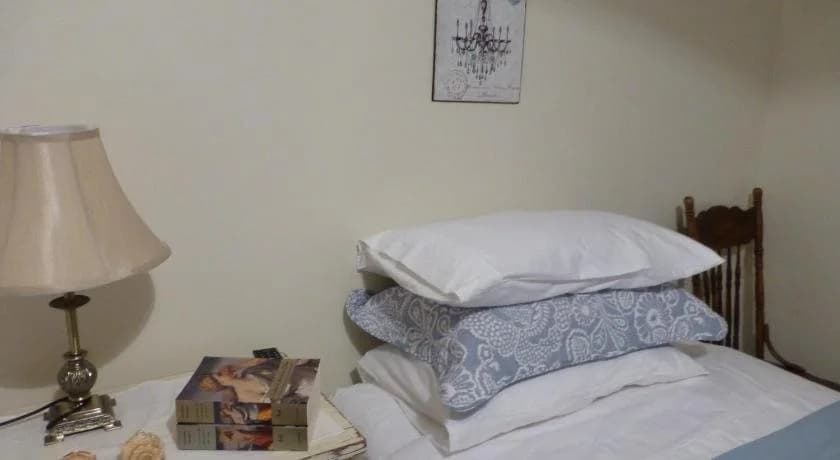 Lakeside Bed & Breakfast