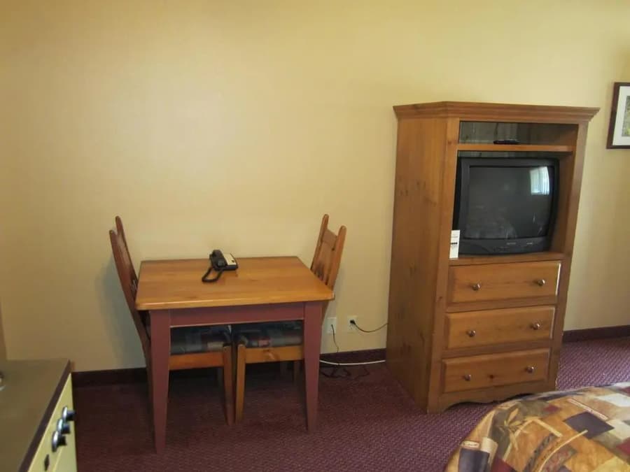 Aspen Inn & Suites
