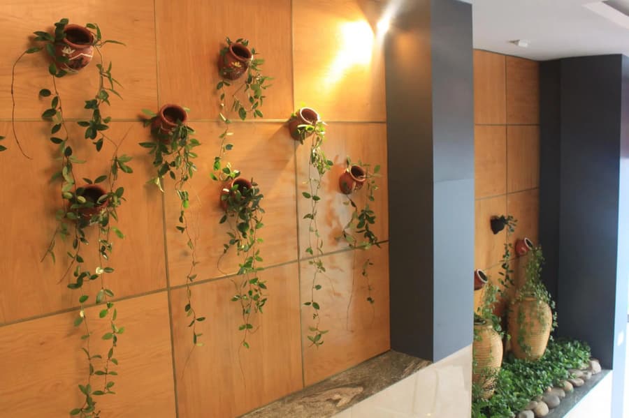 Happy Life Green Hotel