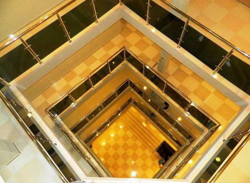 Hotel Legacy