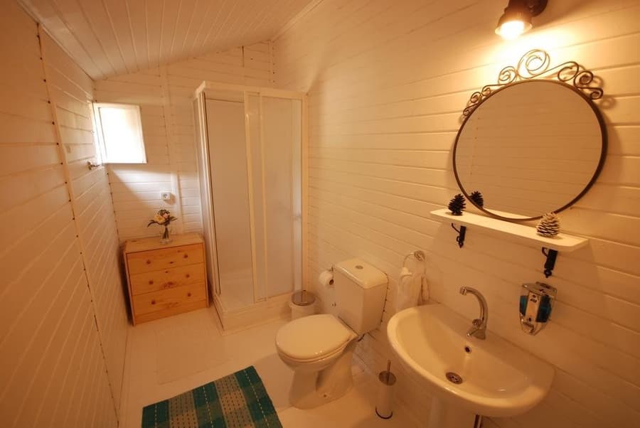 Lukkies Lodge