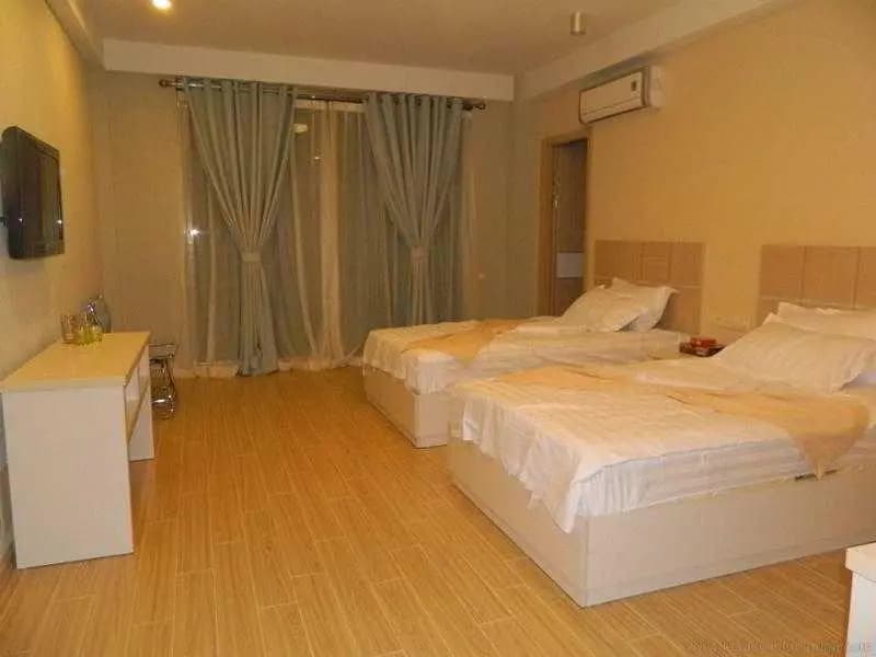Hotel Legacy
