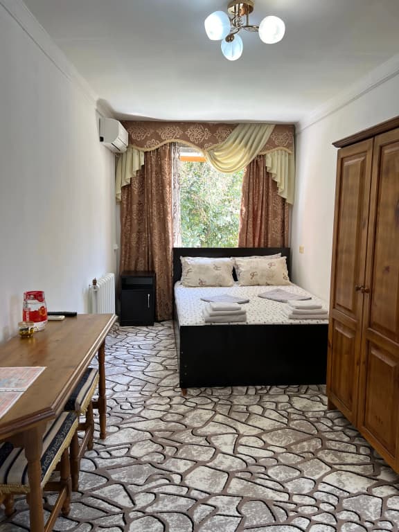 Minorai Hurd Hotel