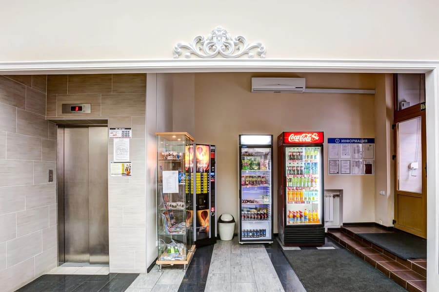 Hotel 365 na Rimskogo-Korsakova