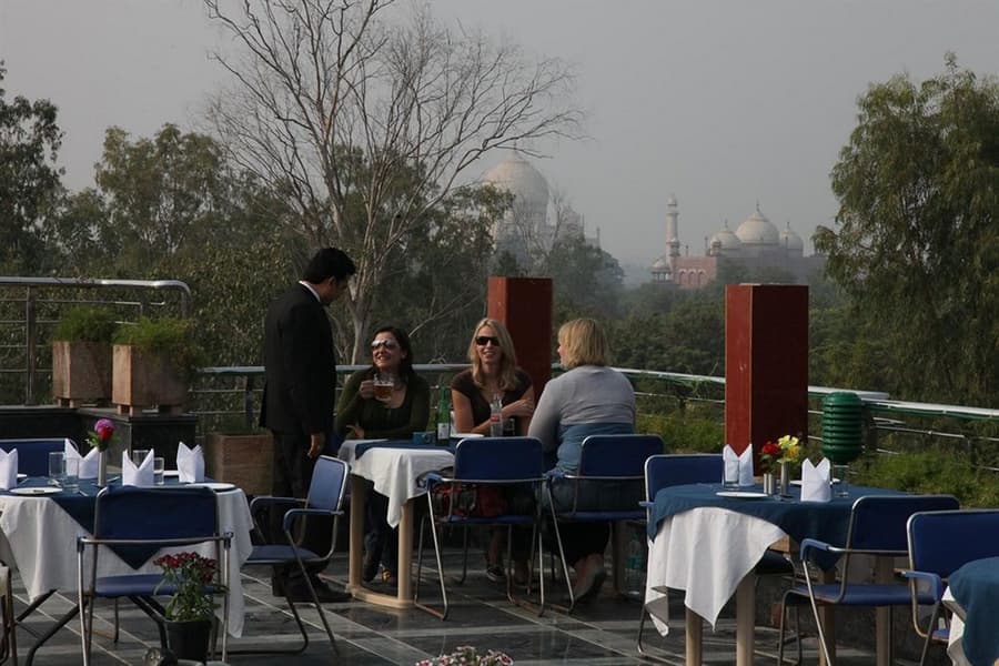 Aryans Taj Resort, Agra
