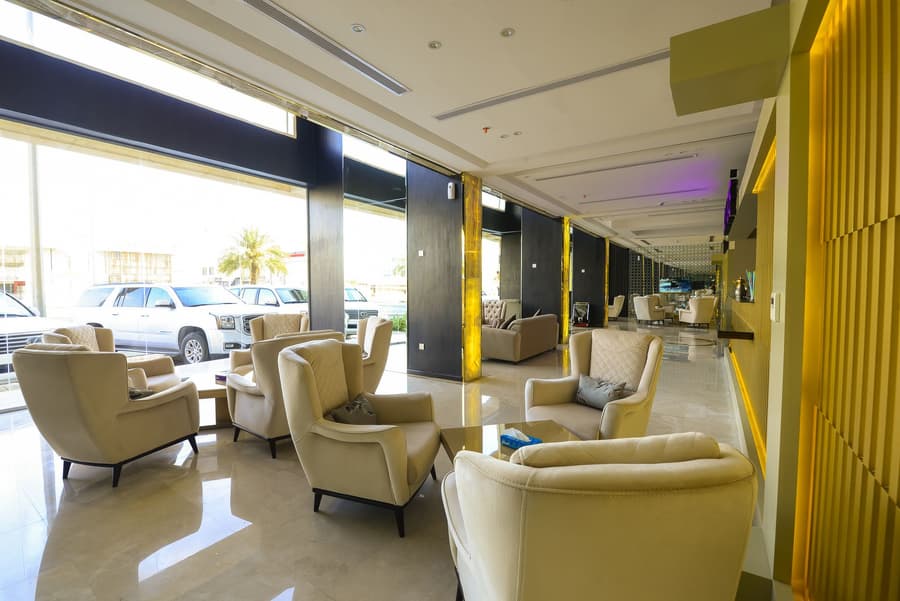 Rose White Hotel