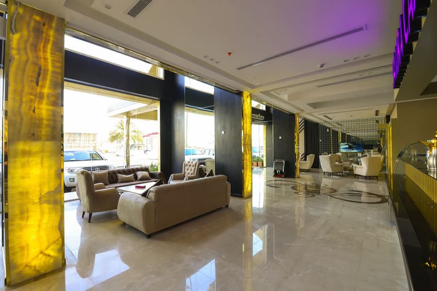 Rose White Hotel