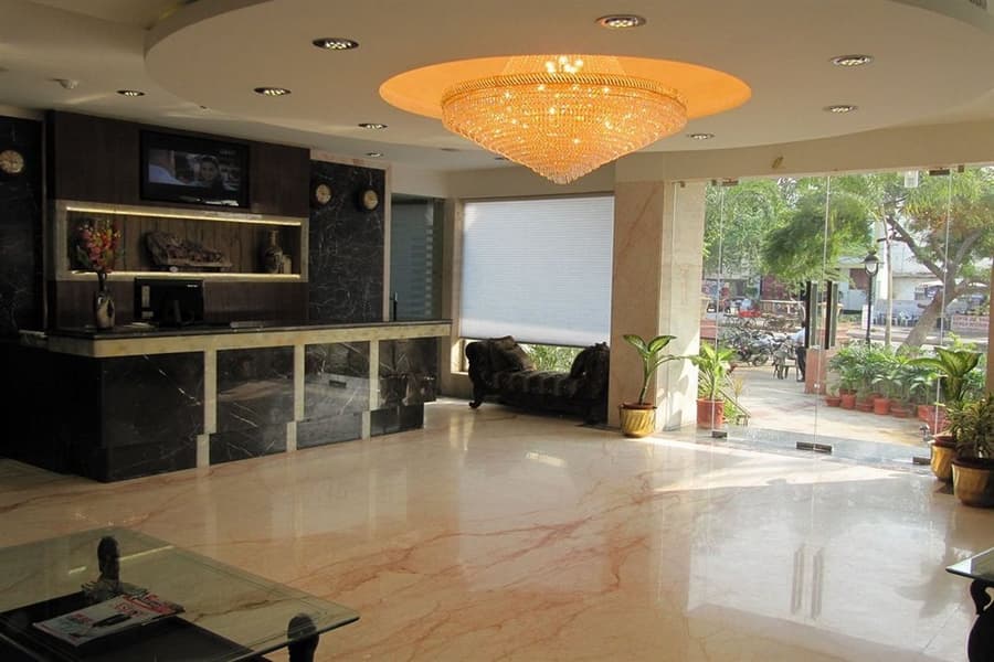 Aryans Taj Resort, Agra