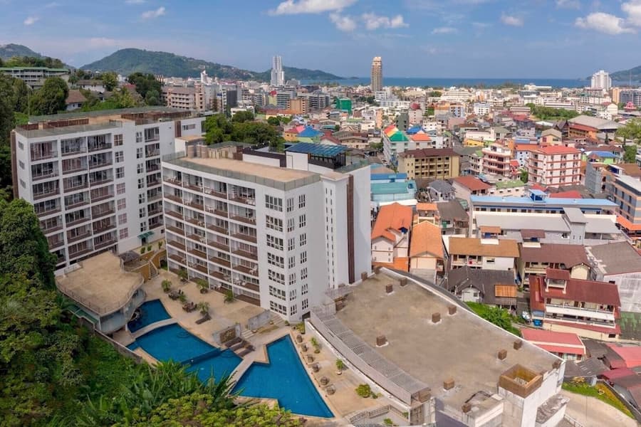 Oceanview Treasure Hotel & Residence