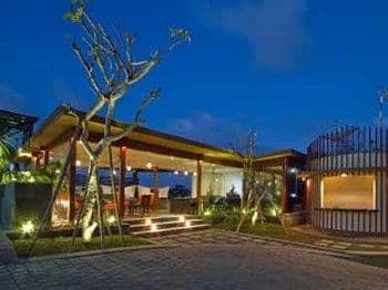 DenBukit Residence & Suite