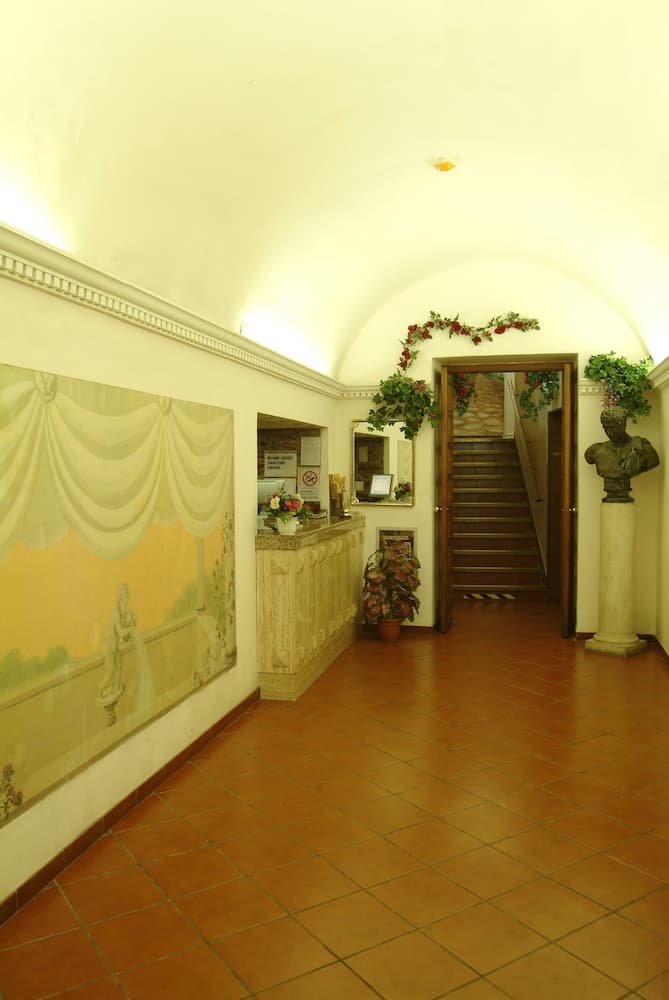 Tirreno Hotel