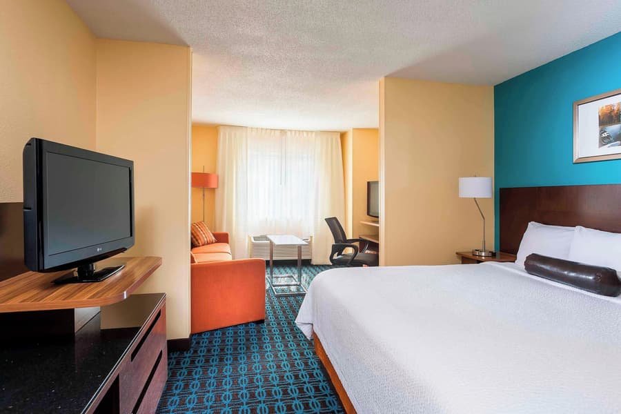 Fairfield Inn & Suites Holland