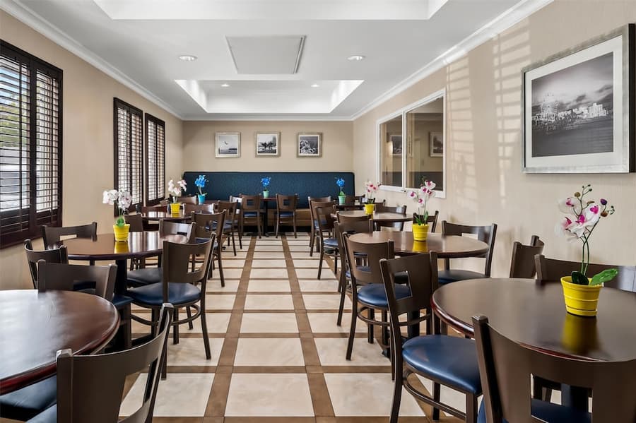 SureStay Hotel by Best Western Santa Monica