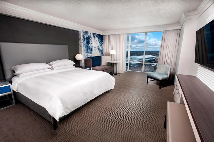 Niagara Falls Marriott on the Falls