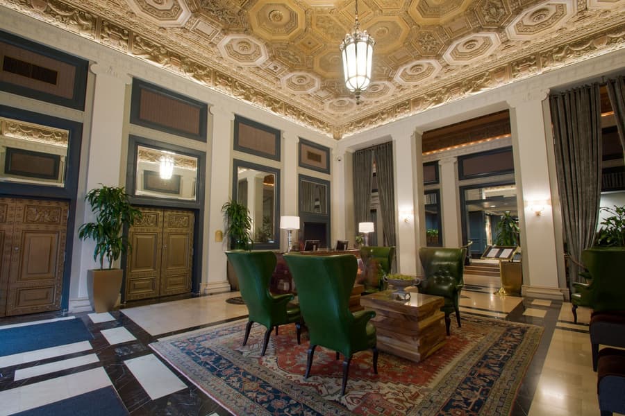 Sentinel Hotel