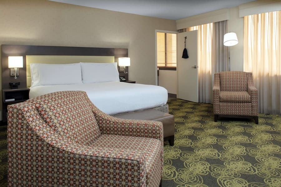 Hilton Garden Inn Reagan National Airport