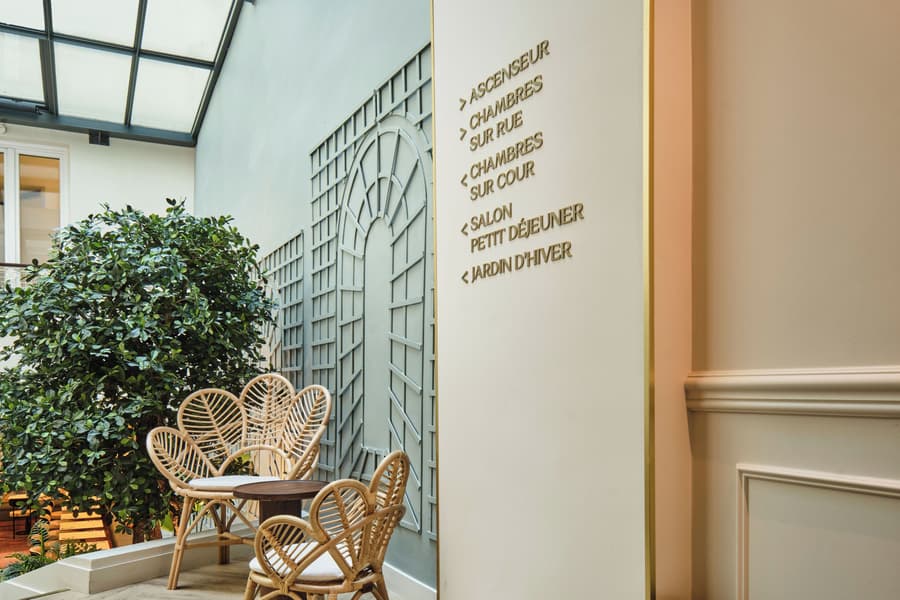 Posy Hotel by Happyculture