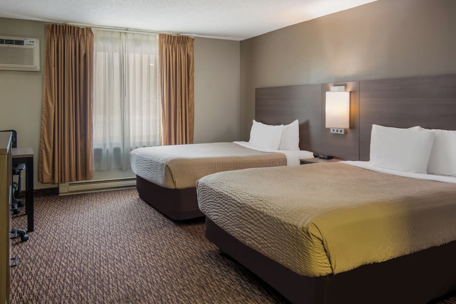 Econo Lodge Duluth near Miller Hill Mall