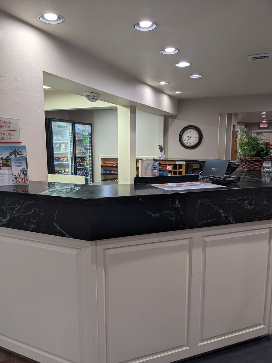 Hawthorn Extended Stay by Wyndham Green Bay