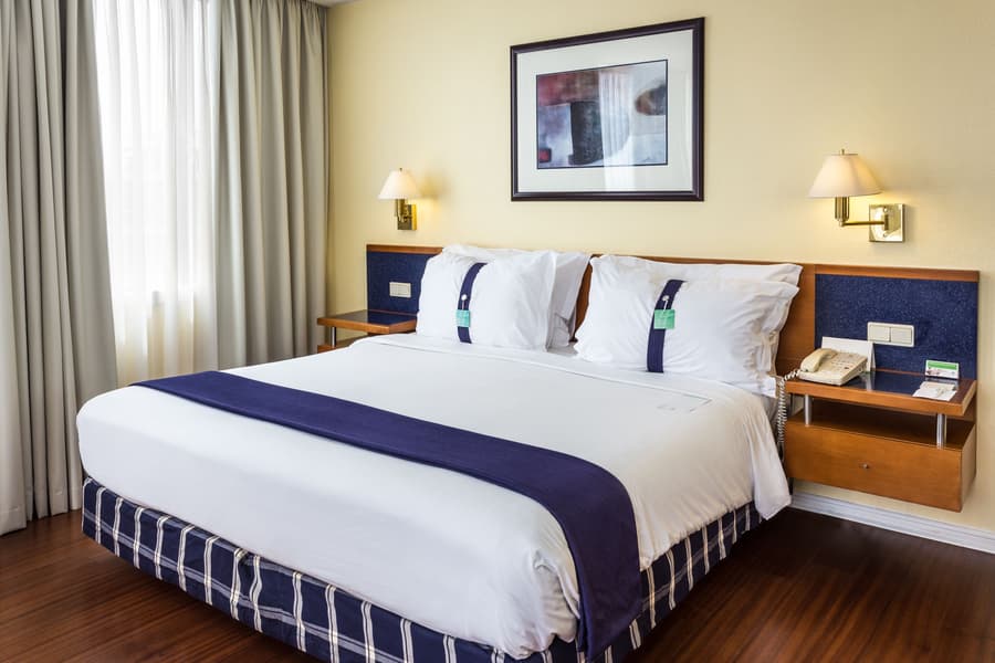 Holiday Inn Lisbon by IHG