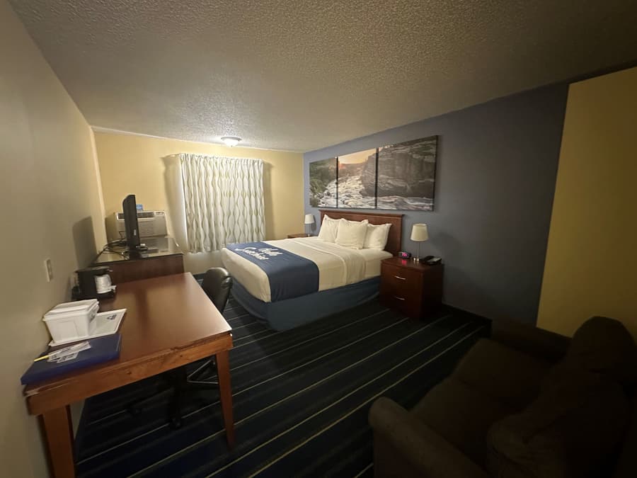 Days Inn & Suites by Wyndham Gunnison
