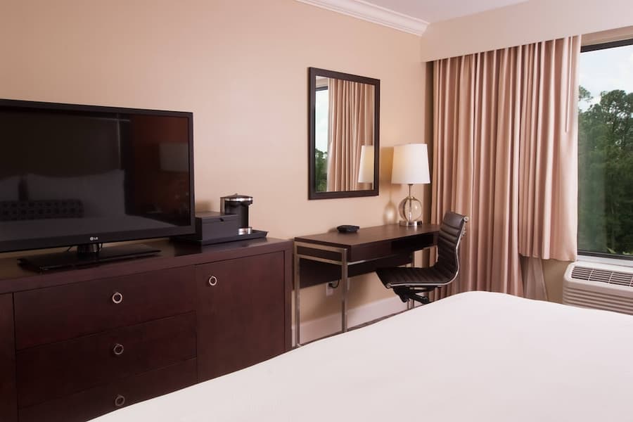 Delta Hotels by Marriott Orlando Lake Buena Vista