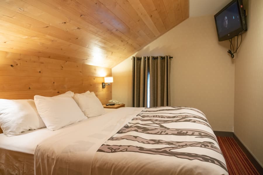 Banff Rocky Mountain Resort