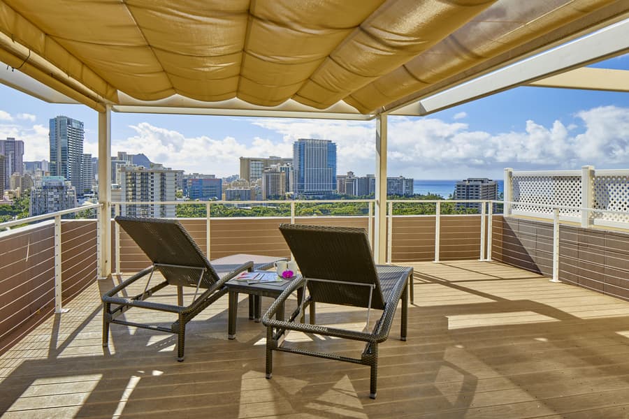 DoubleTree by Hilton Hotel Alana - Waikiki Beach