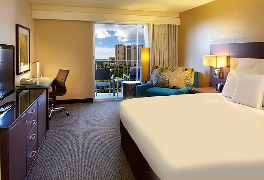 DoubleTree by Hilton Hotel Alana - Waikiki Beach