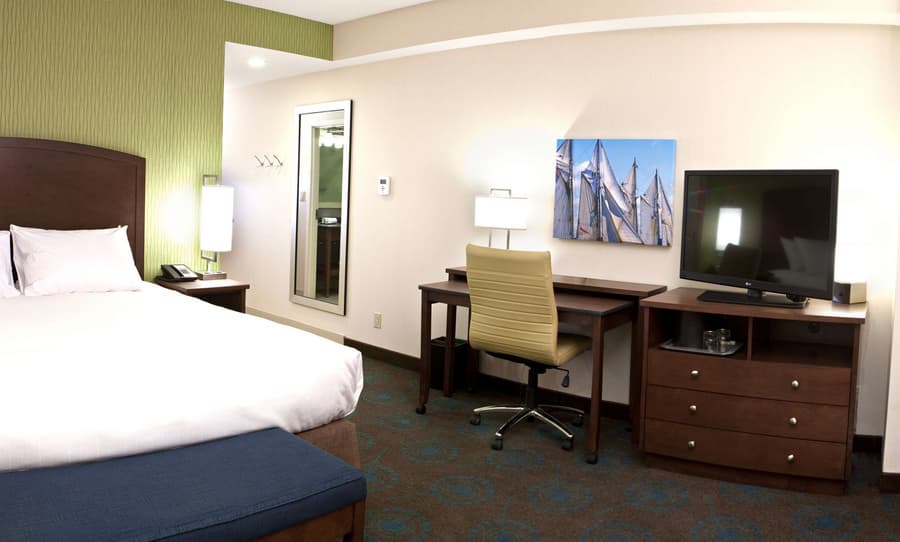 Hampton Inn by Hilton Halifax Downtown